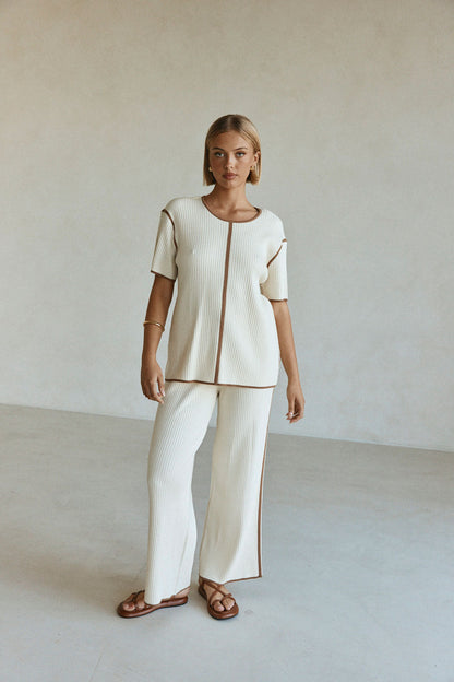 SAMPLE-Cinna Top